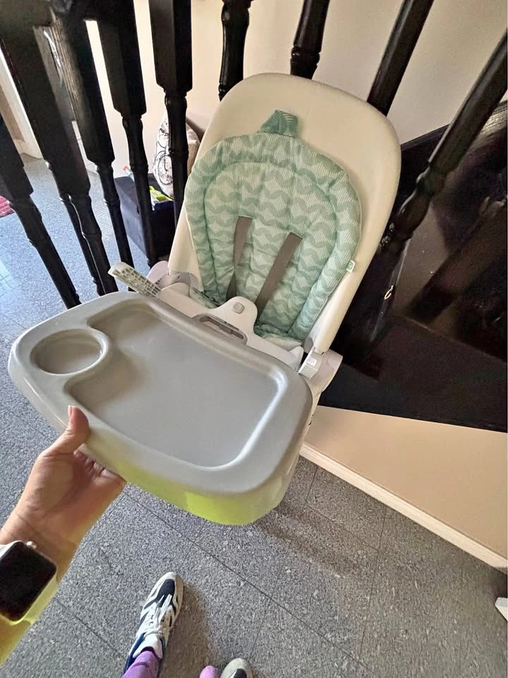 Kids2 Folding High Chair