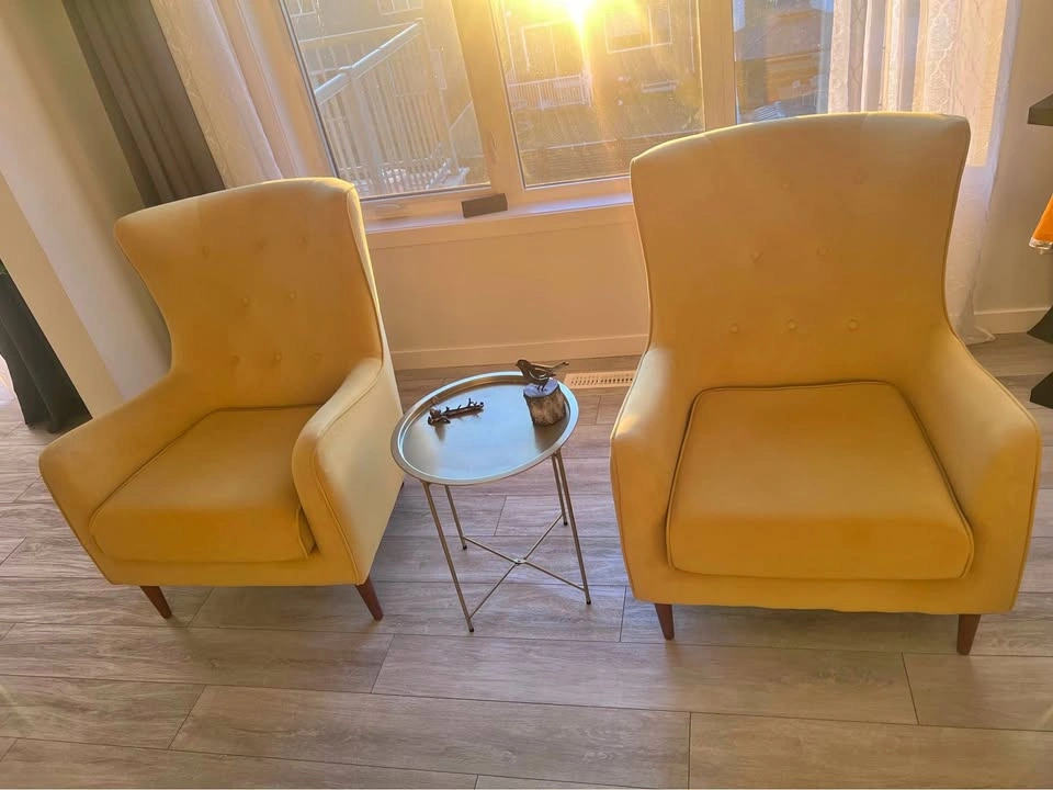 Each chair 200$