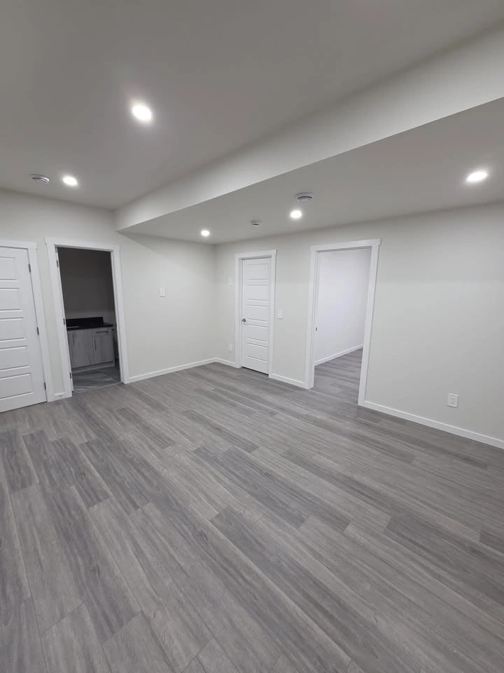 Legal Basement Suite in Savanna 2 Beds 1 Bath - photo 5
