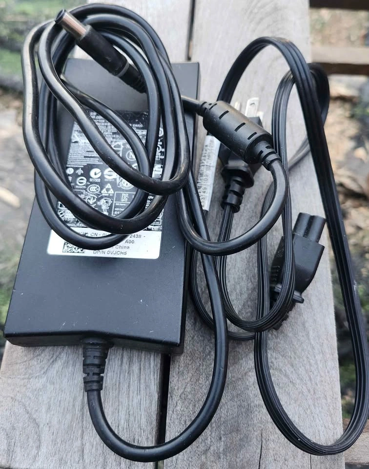 Dell Laptop Computer Charger for Sale - photo 4