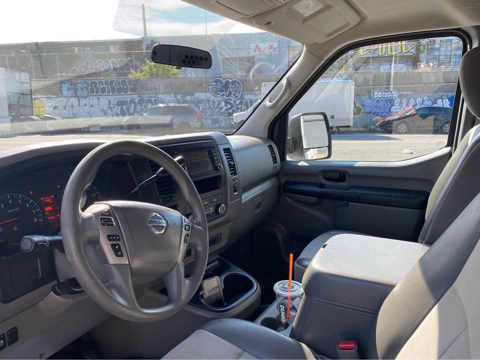 2016 Nissan NV2500 HD Cargo · SV Van 3D - photo 5