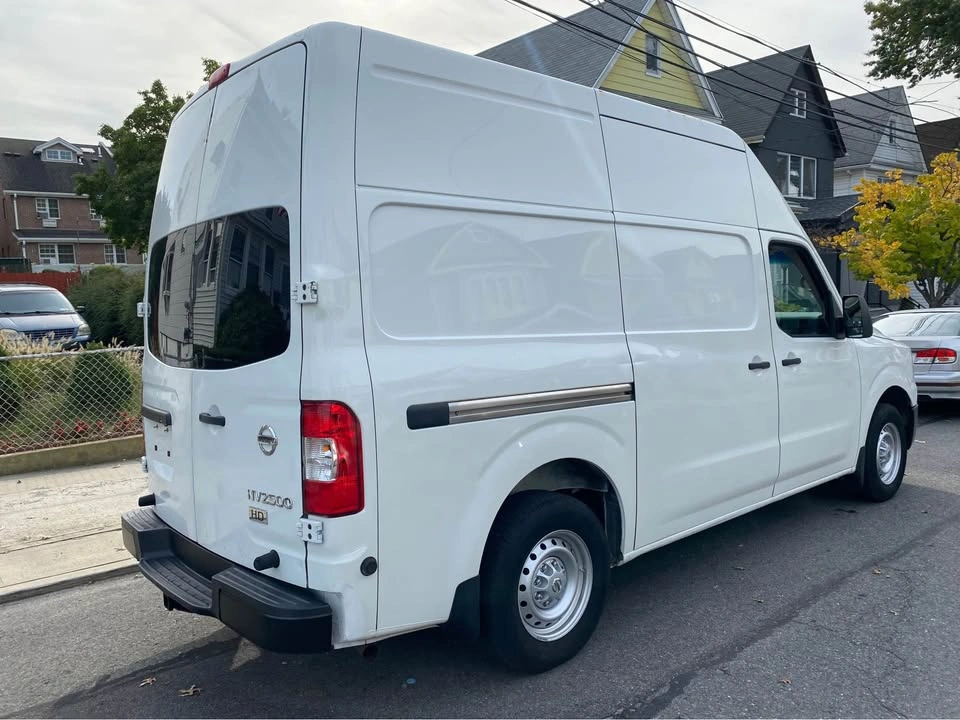 2021 Nissan NV2500 HD Cargo - photo 3