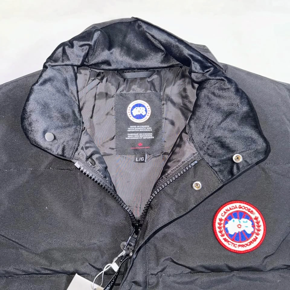 Canada Goose Vest - photo 2