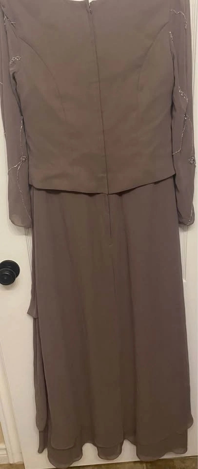 Taupe Beaded Mother of the Bride Evening Dress - photo 2