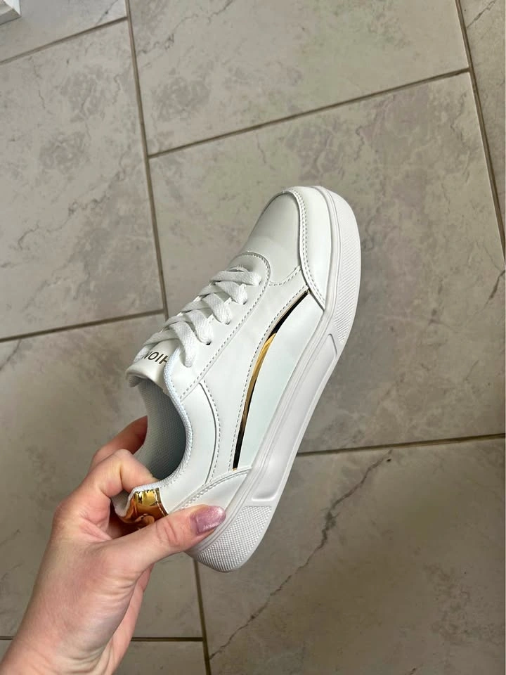 White Sneakers Brand New size 35-36