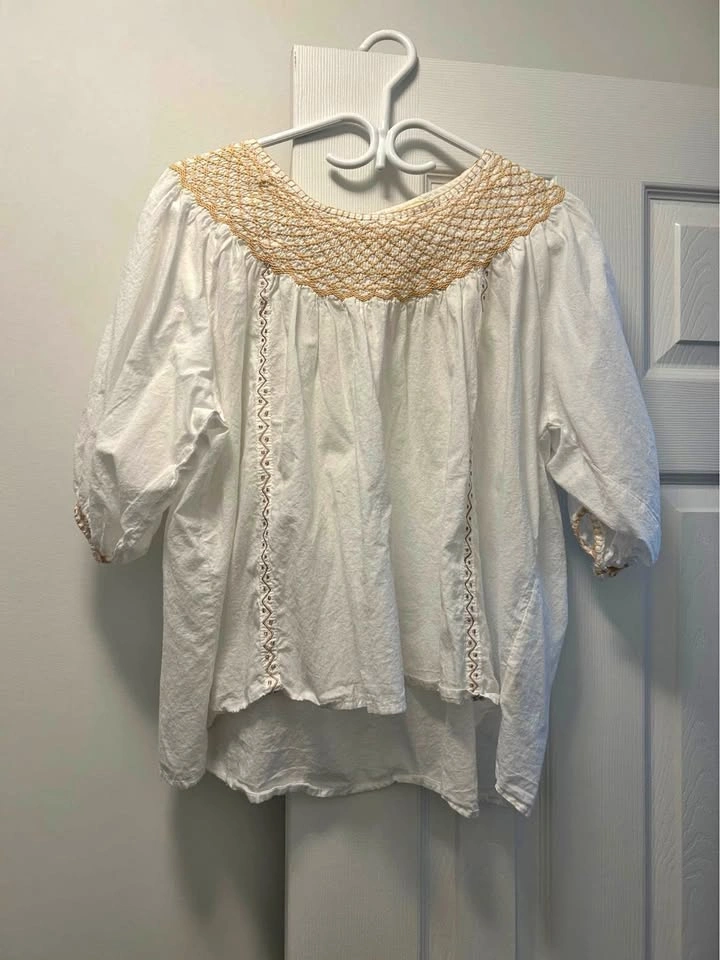 Blouse size S