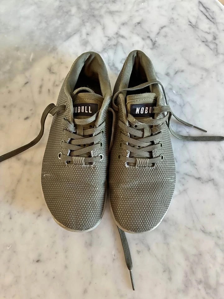 NOBULL Training Shoes – Women’s 7 / Men’s 5.5, Olive Green