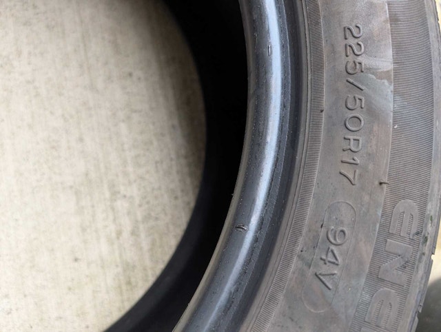 Used Michelin 225/50R17 Tires (Set of 4) - photo 3