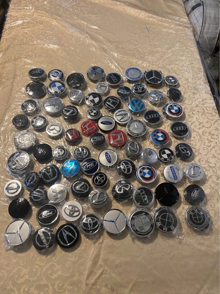 Rims logo center caps - photo 2
