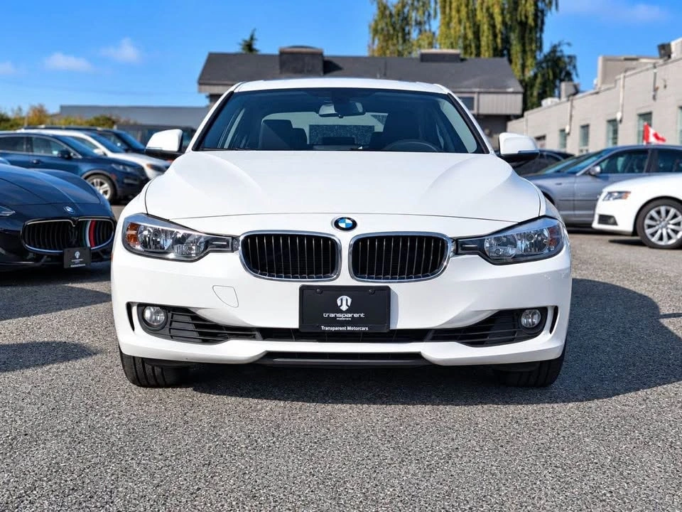 2013 BMW 328i xDrive Sedan 106,790 km - photo 2