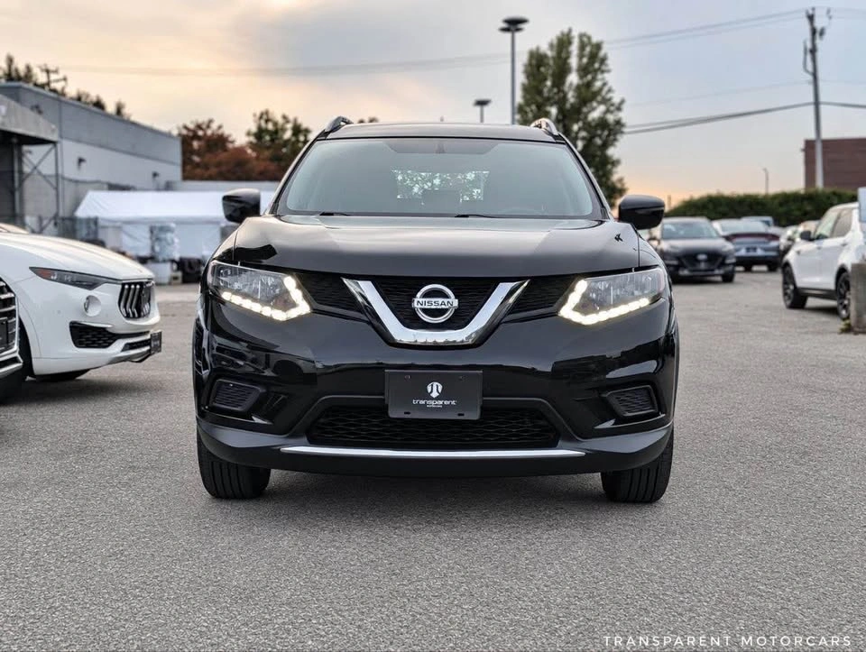 2016 Nissan Rogue S With 143,158kms - photo 3