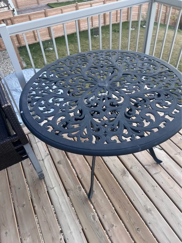 Patio set with chairs $80 - photo 3