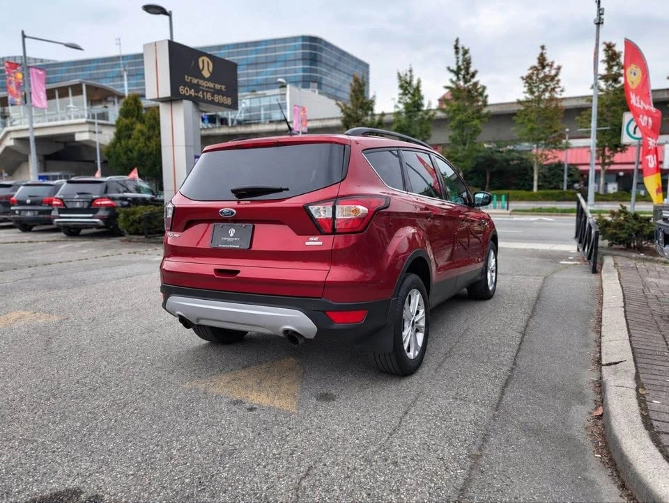 2018 Ford Escape SE With 46,335kms ONLY! - photo 5