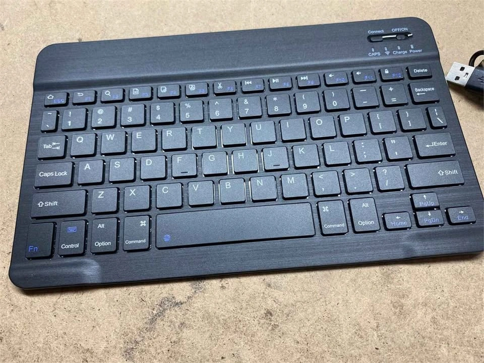 Ultra-Slim Bluetooth Keyboard - photo 2