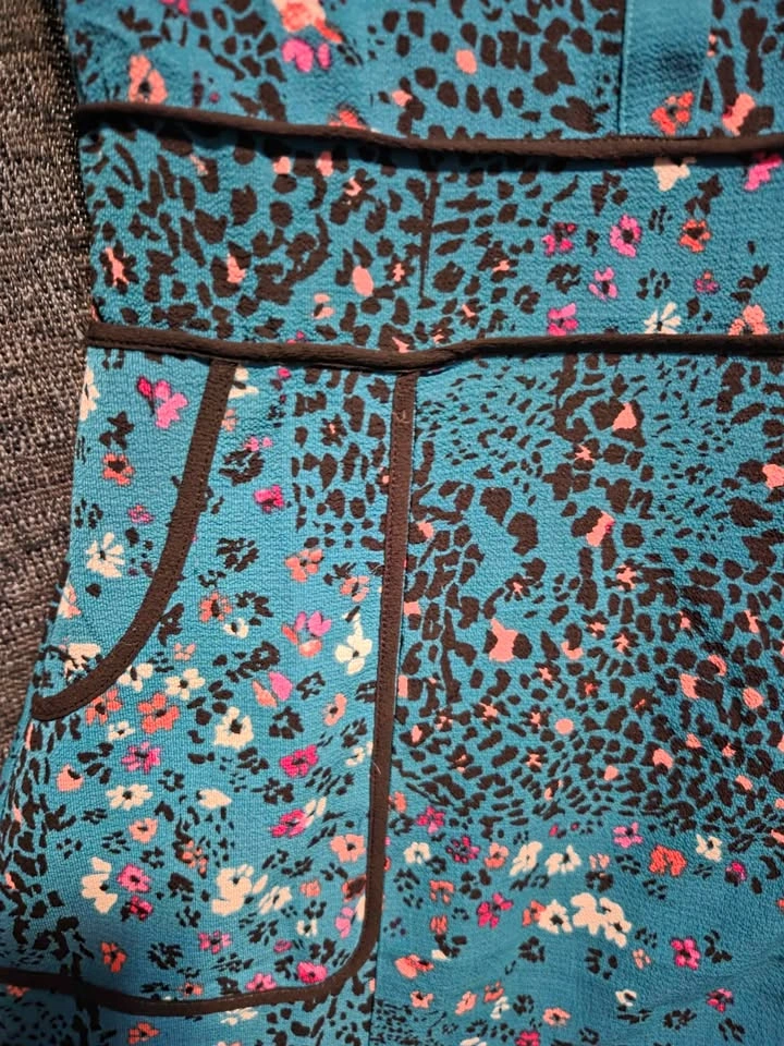 Monteau Floral/Leopard Midi Dress Blue Size Medium Like New - photo 4