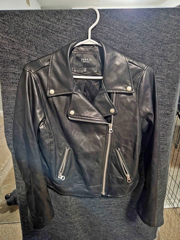 Torrid Classic Faux Leather Moto Jacket Black Size 00