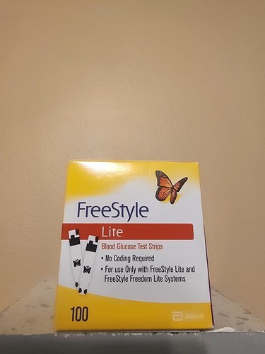 2 FreeStyle Lite Blood Glucose Test Strips 200 CT exp 10/26 - photo 2
