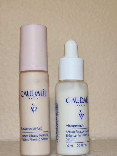 Caudalie Vinoperfect Dark Spot and Resveratrol-Lift Serum 10ml - photo 3