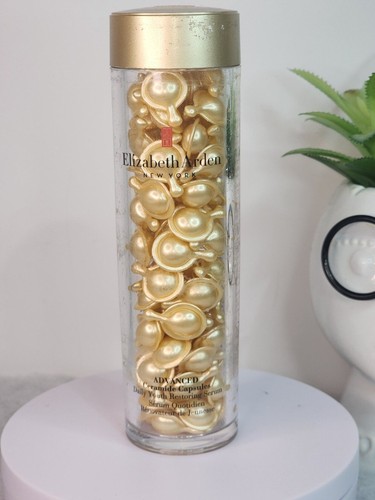 Elizabeth Arden Ceramide Daily Youth Restoring 90 cap NWOB