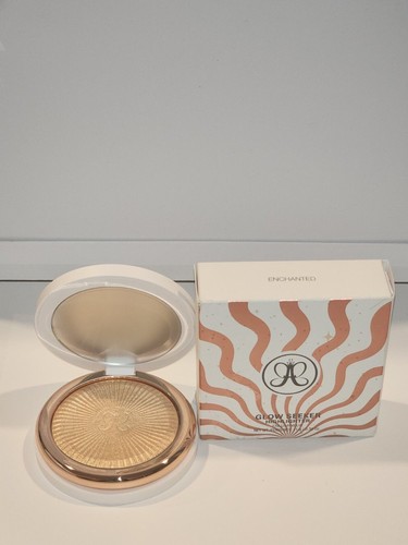 Anastasia Beverly Hills Glow Seeker Highlighter Enchanted - photo 5