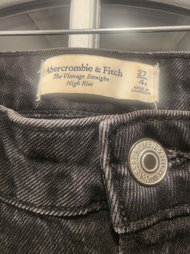 Abercrombie & Fitch 90s Vintage Straight High Rise Jeans 27 - photo 2