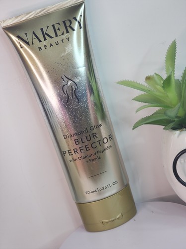 Nakery Beauty Diamond Glow Blur Perfector 200mL NIB
