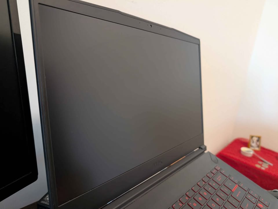 MSI Gaming Laptop i7 8th Gen - photo 3