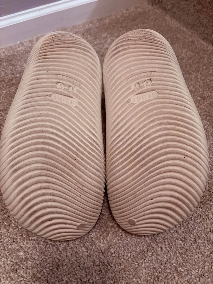 Crocs Mellow Recovery Clogs - photo 5