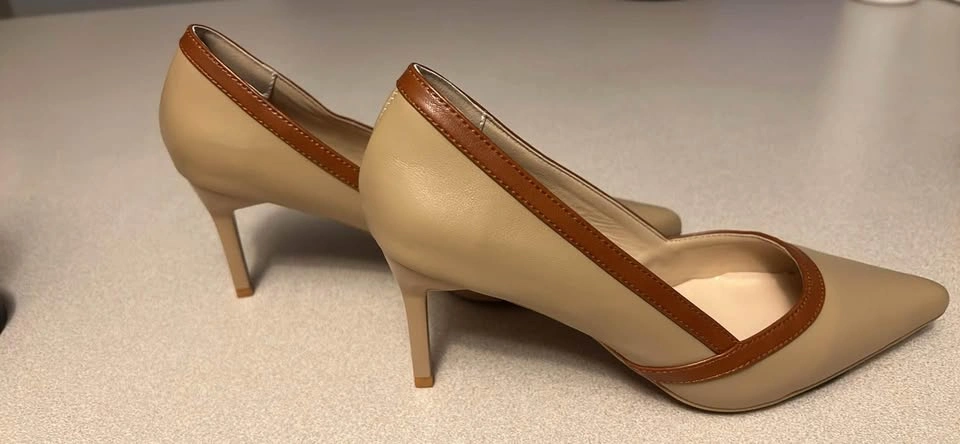 Women’s Heeled Elegant Shoes - 3 PAIRS! - photo 3