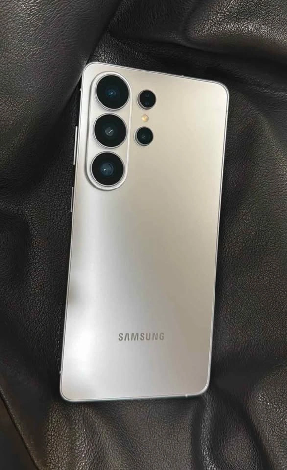 Samsung s26 ultra brand new 1tb - photo 2