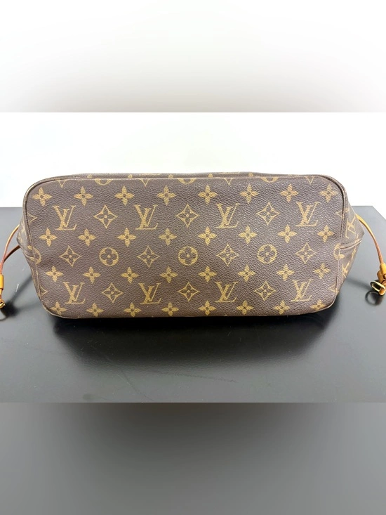 Authentic Louis Vuitton Neverfull MM Monogram 2013 - photo 2