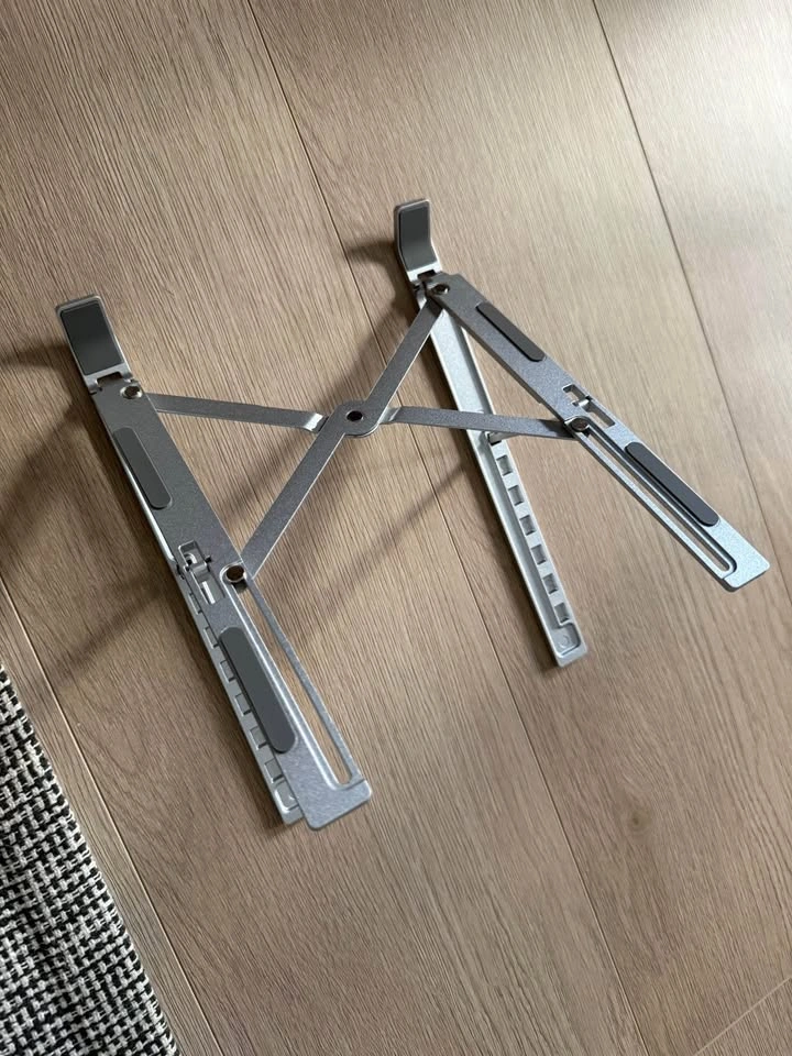 Silver Aluminum Laptop Stand - photo 5