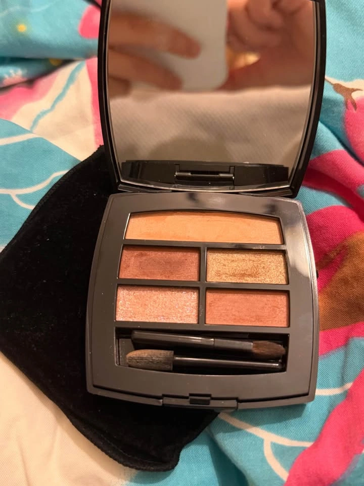 Chanel eyeshadow palette - photo 3