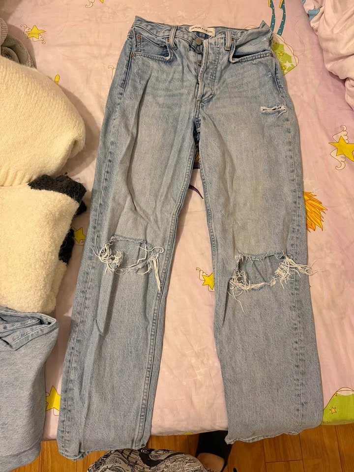 Aritzia jeans