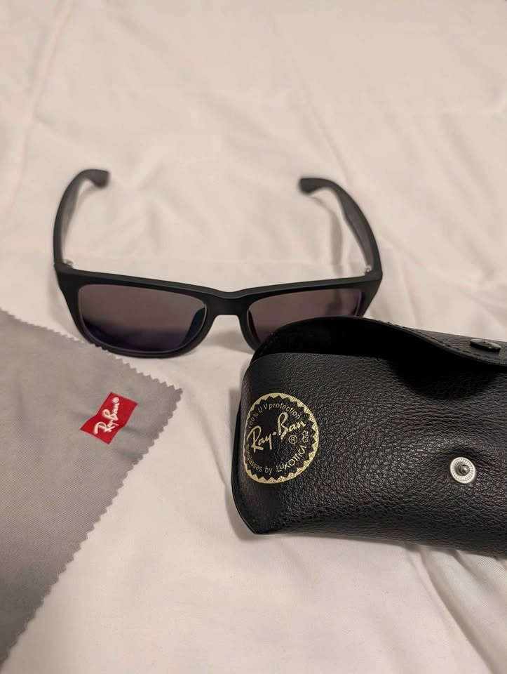 Men's sunglasses black frame U/V protection - photo 2