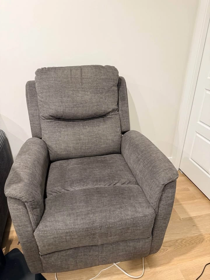 Recliner chair - photo 3