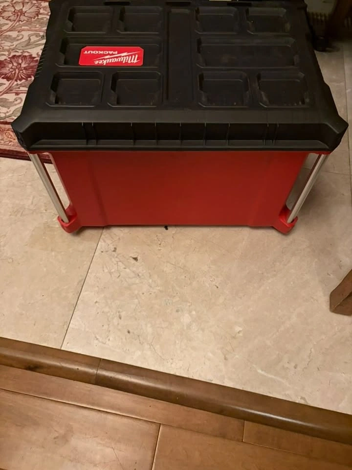 Like new Milwaukee Packout 2 Drawer Tool Box - photo 4