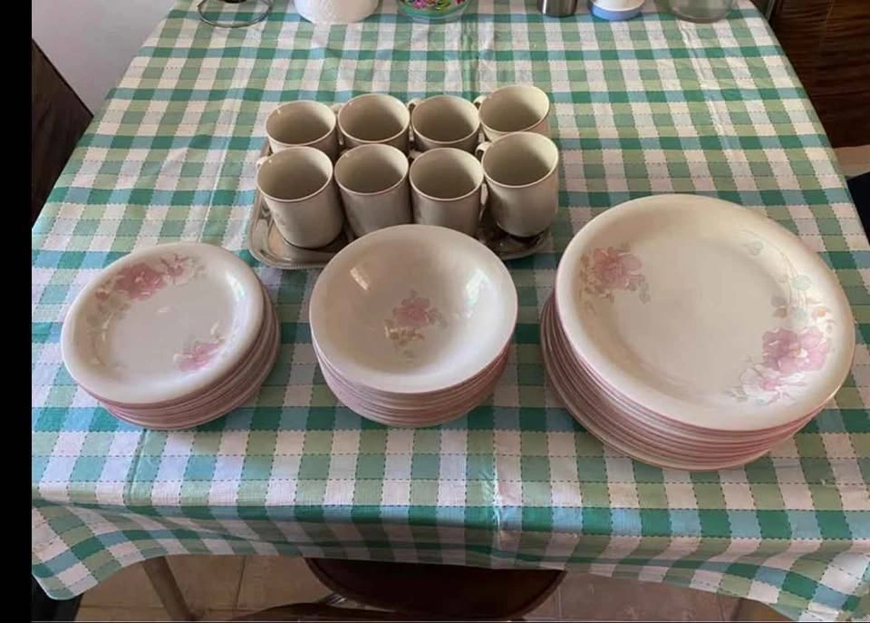 IKEA AMANDA Dinnerware Set – 30 Pieces – Beautiful Floral Design - photo 2