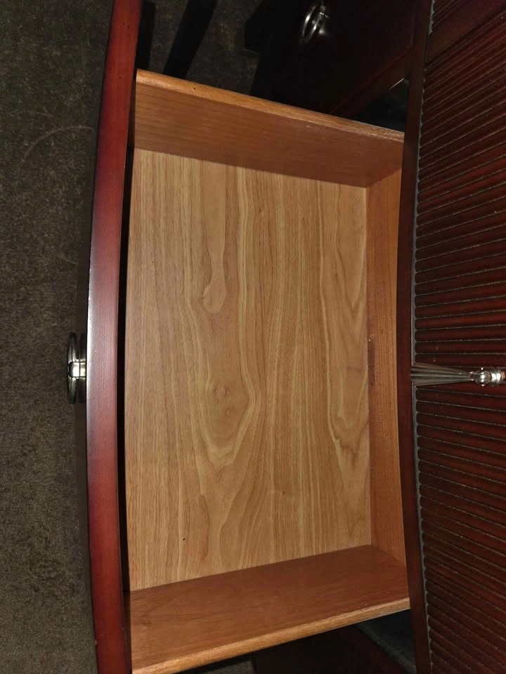 2 Piece Cherry Oak China Armoire - photo 4
