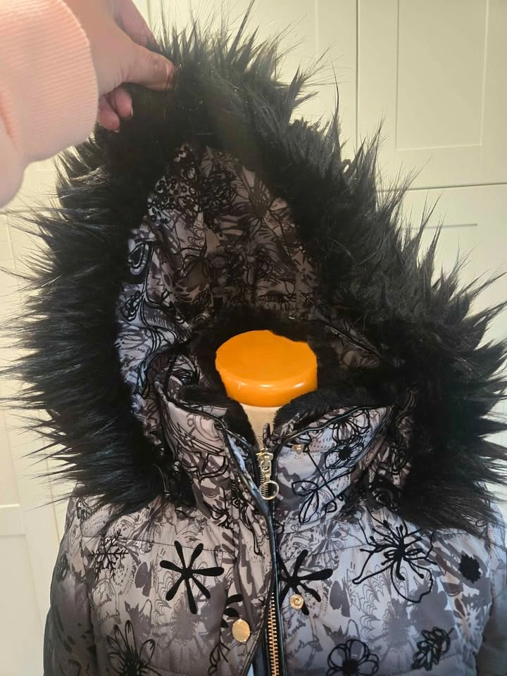 Frank Lyman designer winter coat - photo 4