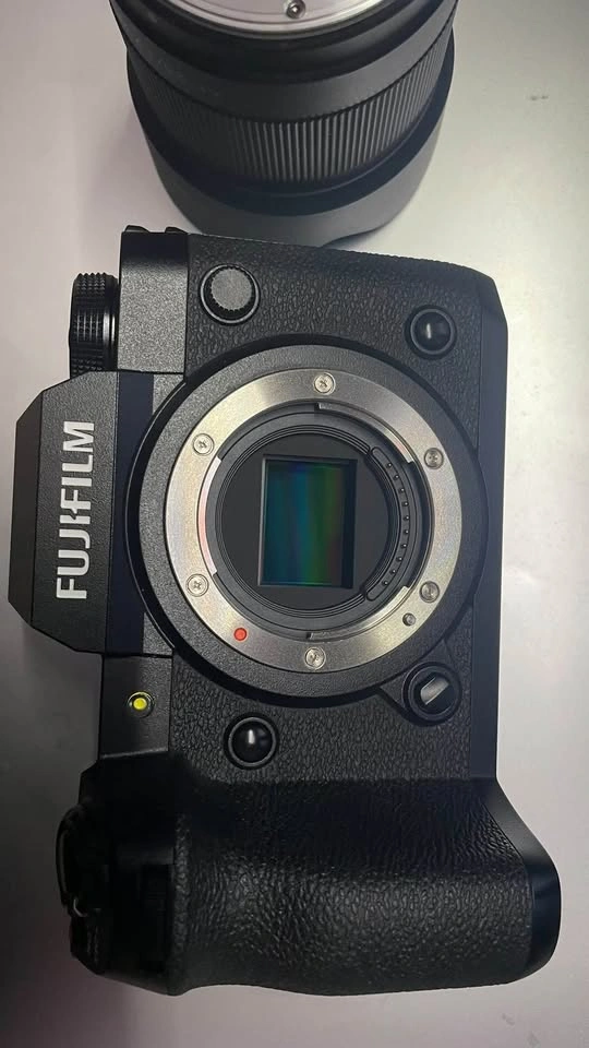 FUJIFILM XH2 body only - photo 5