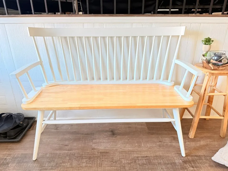 Casual Relaxed Vintage Wood Spindle Back Bench image indicator(2)