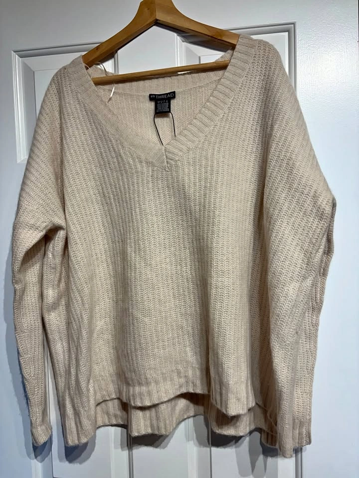 NWT - Enthread 100% Cashmere Knit Loose Fit Sweater (Large)