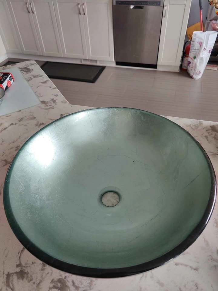 Glass sink with drain - photo 2