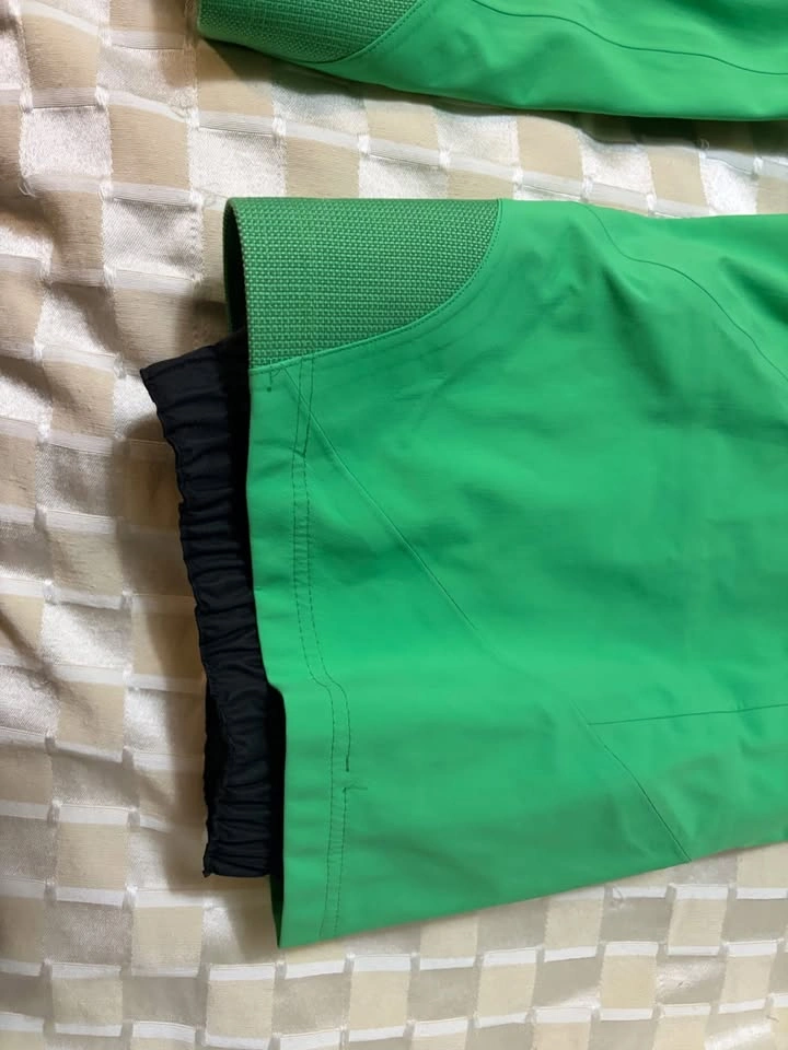 Like New Women’s XL Arc'teryx Gortex Sentinel Pants - photo 5