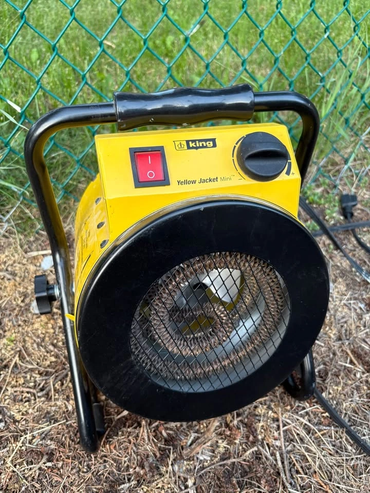 King Yellow Jacket Mini Portable Heater - photo 2