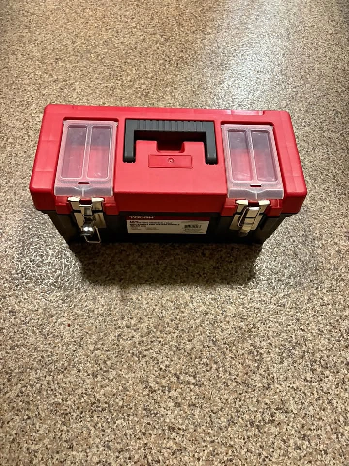 Like New Hyper Tough 16 Inch Tool Box