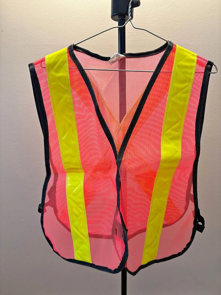 Set of 2 High-Visibility Mesh Safety Vests