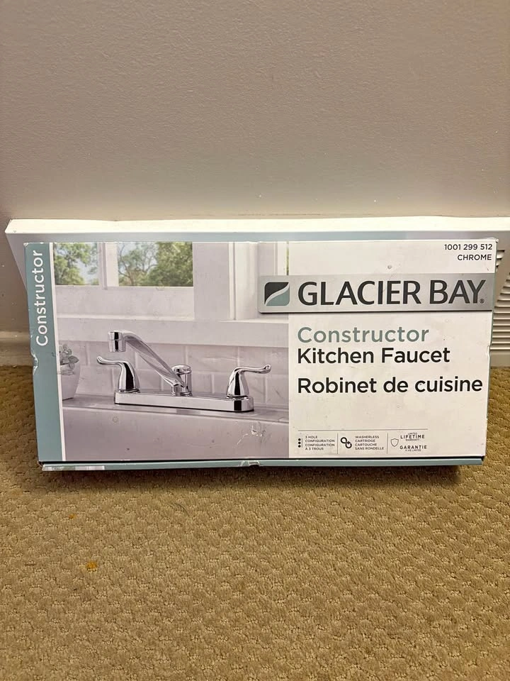 NEW Glacier Bay Constructor Kitchen Faucet