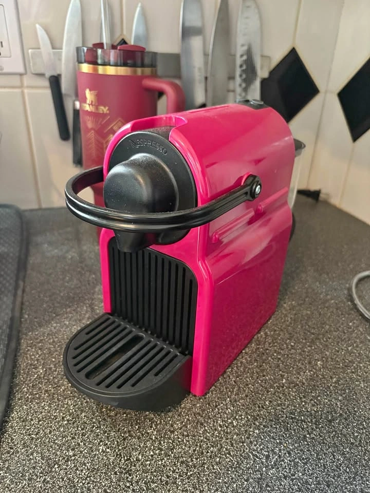 Nespresso Inissia Espresso Machine